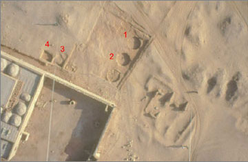 Site of the ‘South House Dump’. The four red numbers mark the positions of most of the buried material. Numbers 1 and 2 mark the location of most of the stonework; numbers 3 and 4 most of the pottery. North is to the top of the image. 